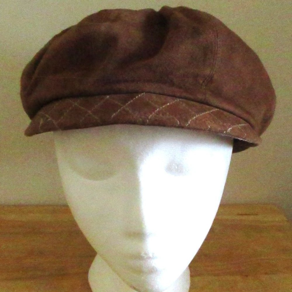 Eric Javits New York Mens 'Guido Cap" Newsboy Cap, Brown Suede, Quilted Brim, OS